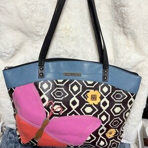 Relic Black and White Geometric Shoulder Bag with Pink Butterfly